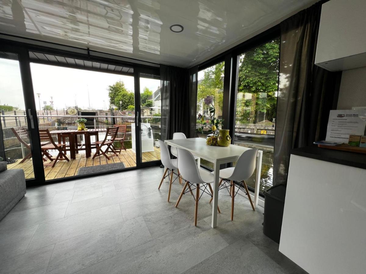 New Houseboat 2 Bedrooms سفارتسلاوْس المظهر الخارجي الصورة